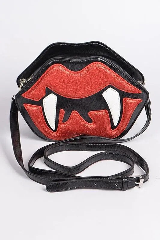 Dracula Lip Purse